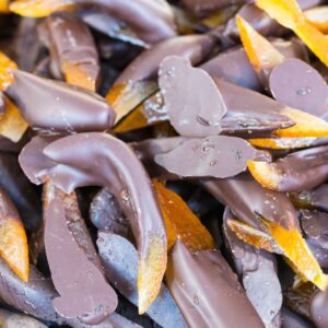 Cioccolato al latte 39% con le mandorle